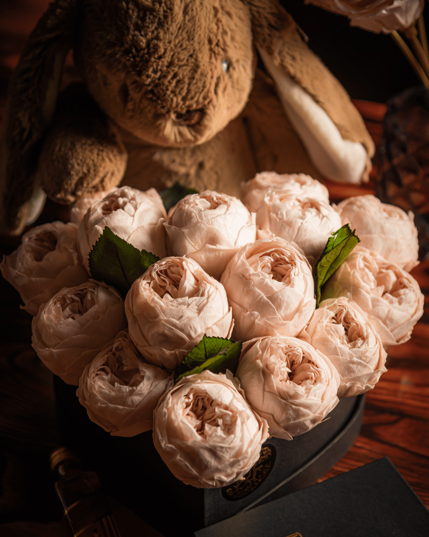 Eternelle Heart Box | 16 Peonias