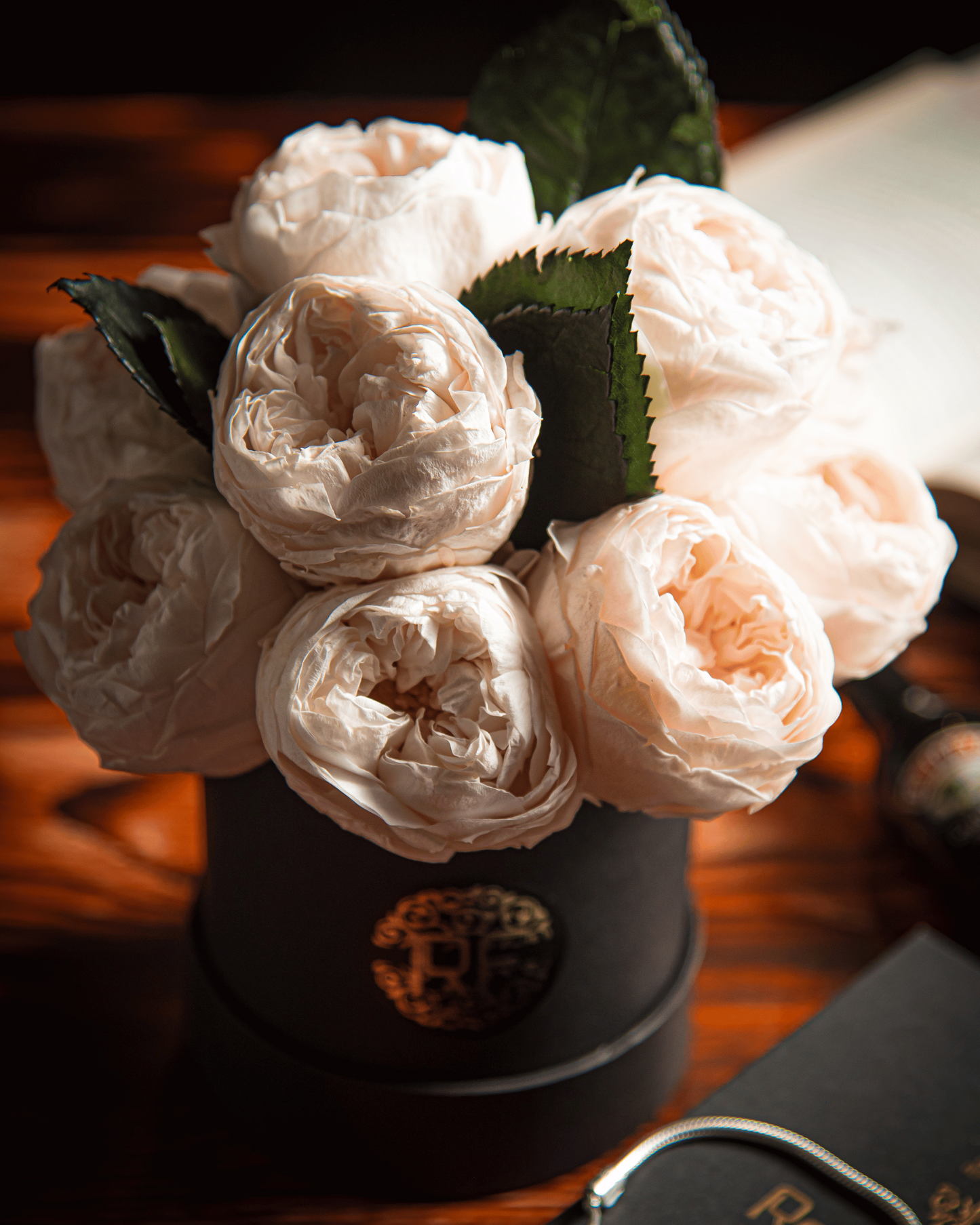 Eternelle Box | 14 Peonias