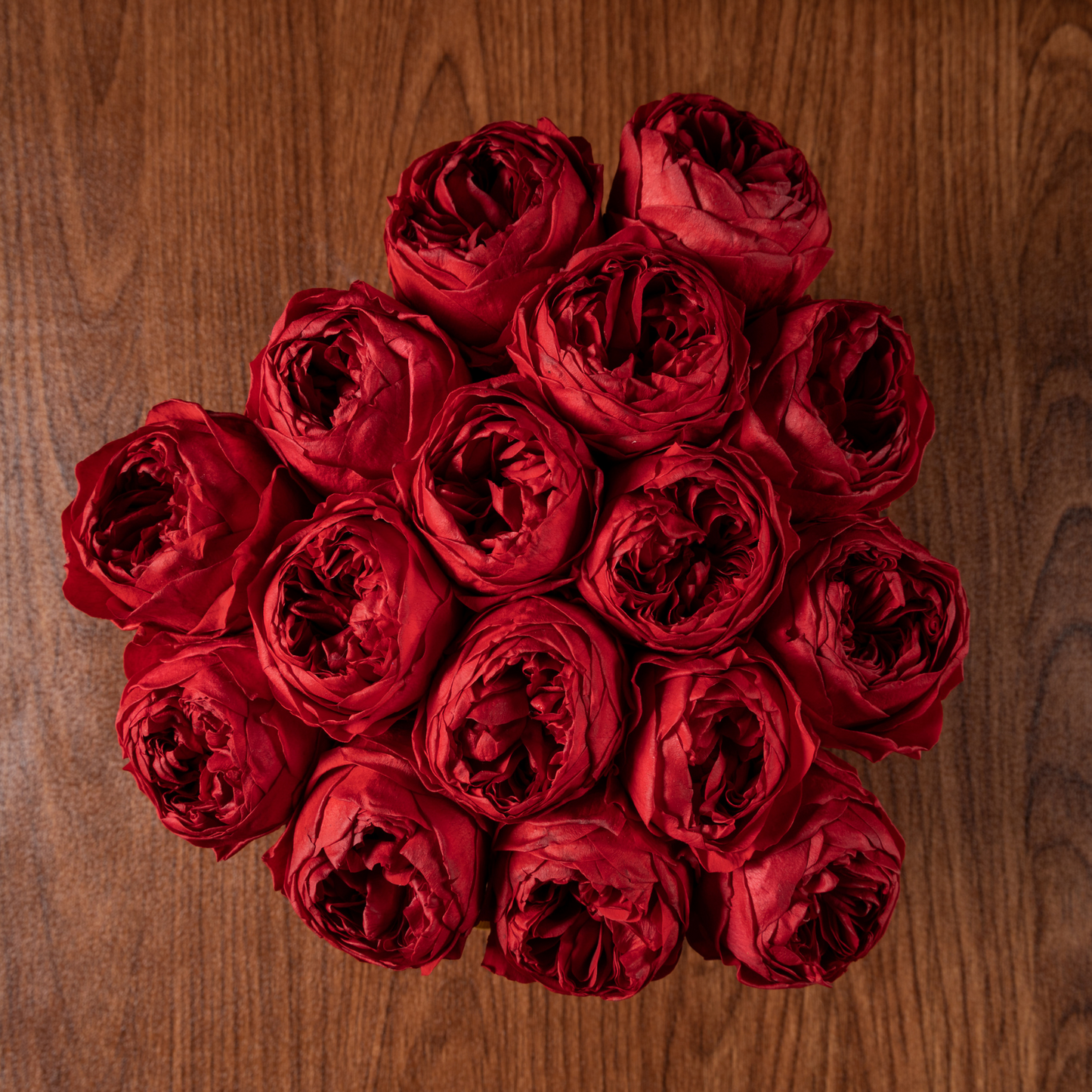Eternelle Heart Box | 16 Peonias
