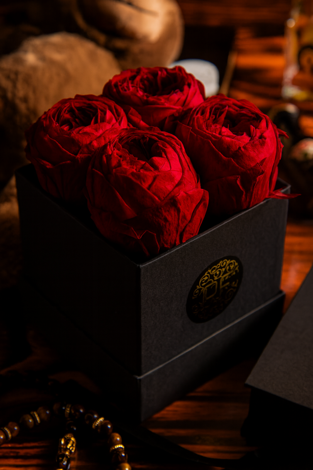 Eternelle Box | 4 Peonias
