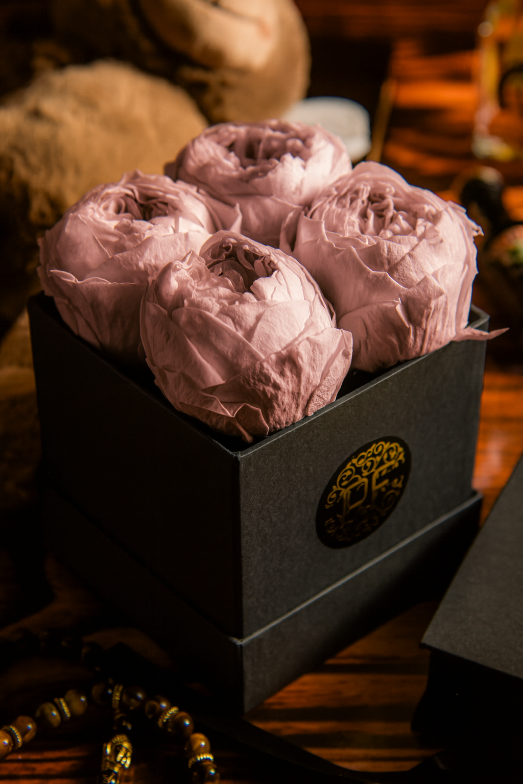 Eternelle Box | 4 Peonias