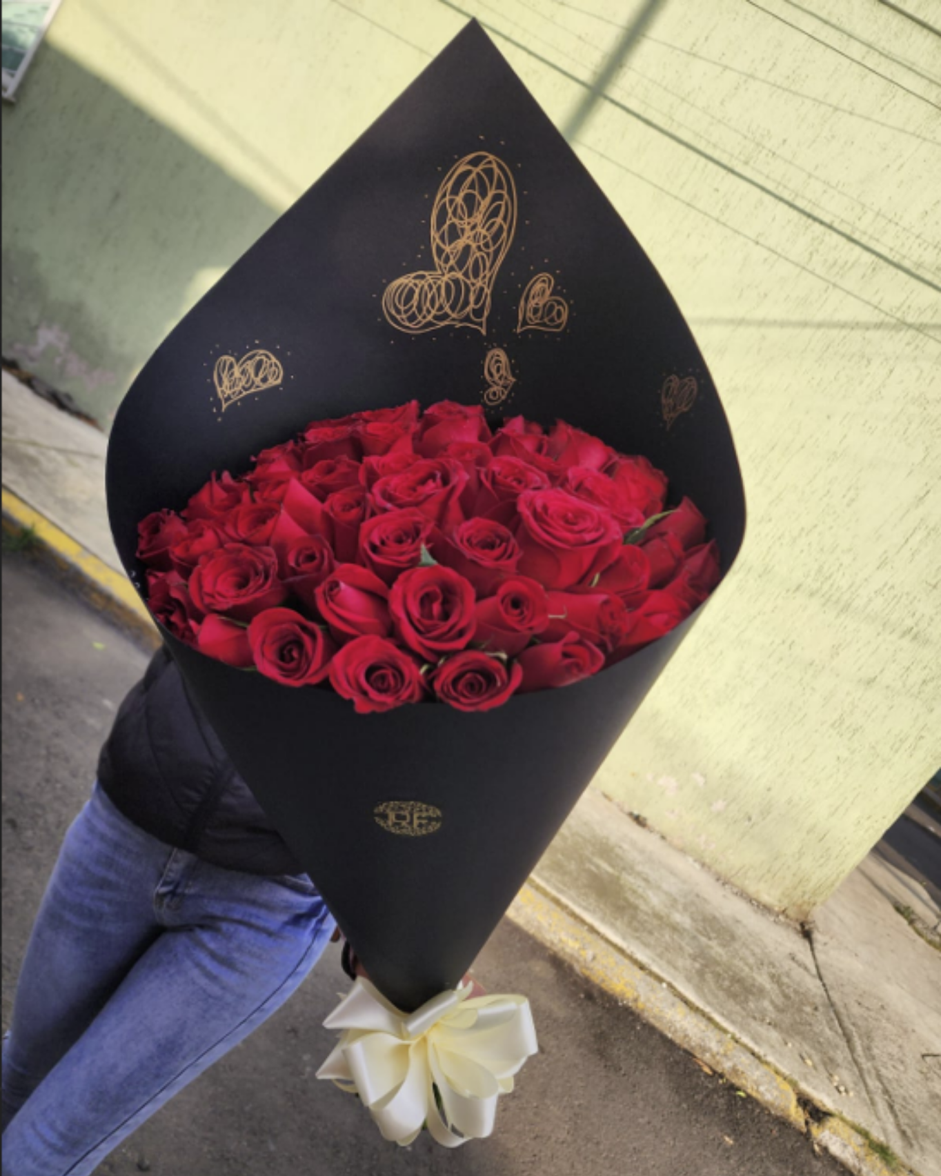 Ramo 50 Rosas Rojas Frescas | Solo CDMX