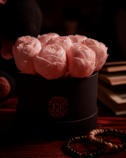 Eternelle Box | 8 Peonias