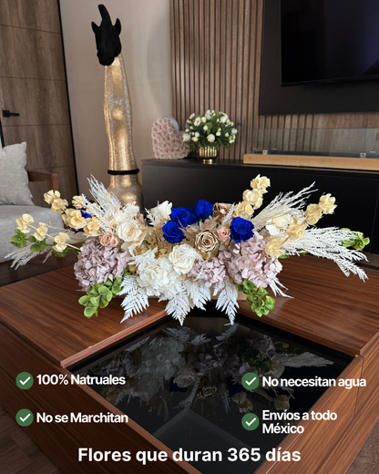 Centro de Mesa Floral de Lujo con Rosas y Hortensias Preservadas