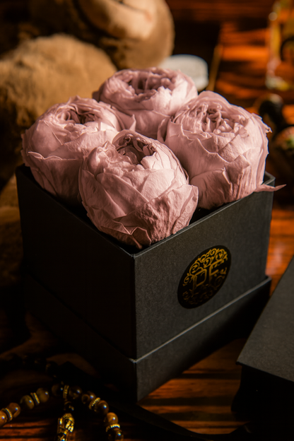 Eternelle Box | 4 Peonias