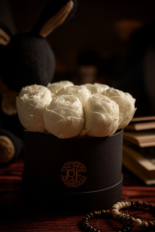 Eternelle Box | 8 Peonias