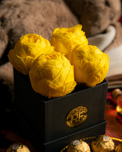 Eternelle Box | 4 Peonias