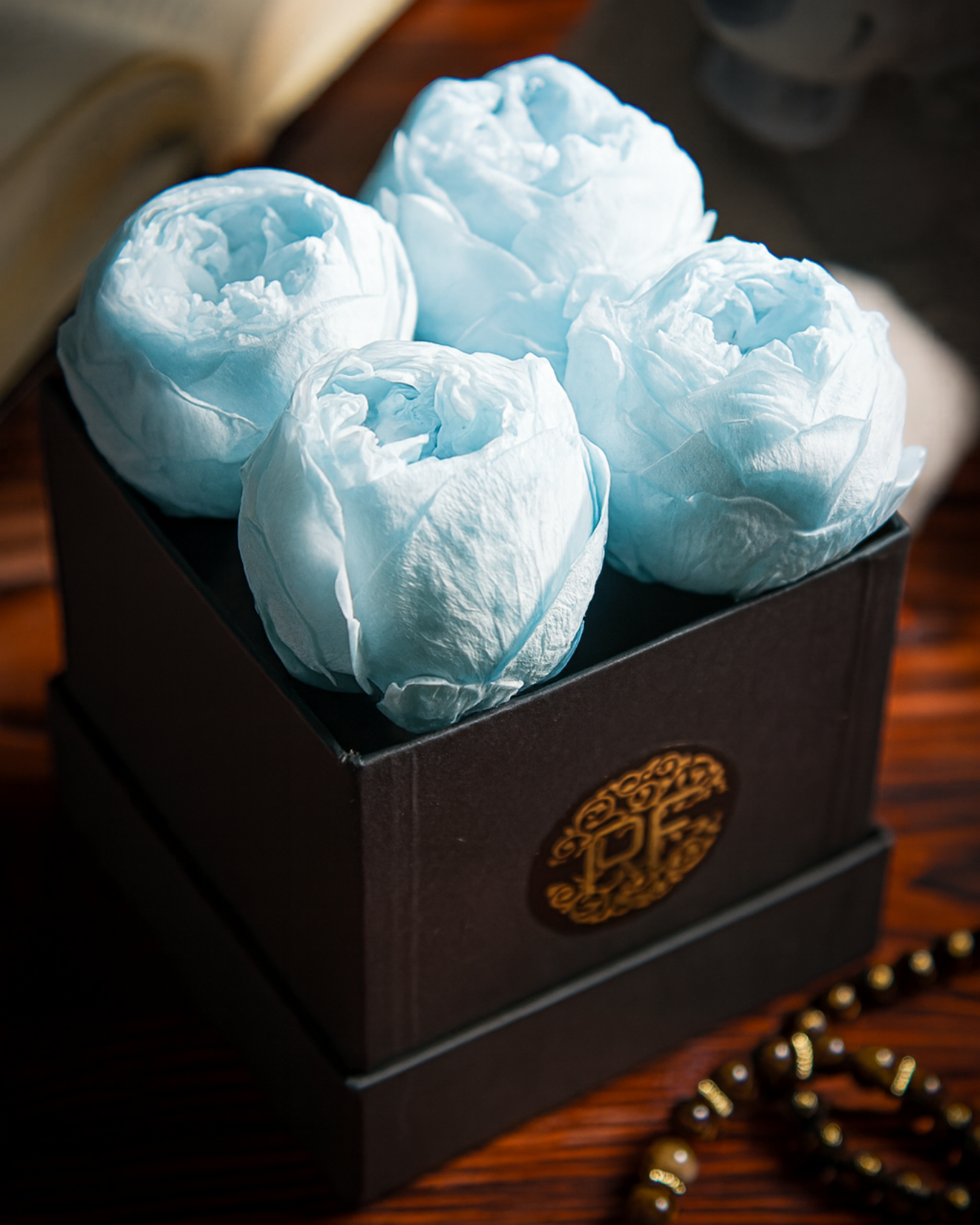 Eternelle Box | 4 Peonias