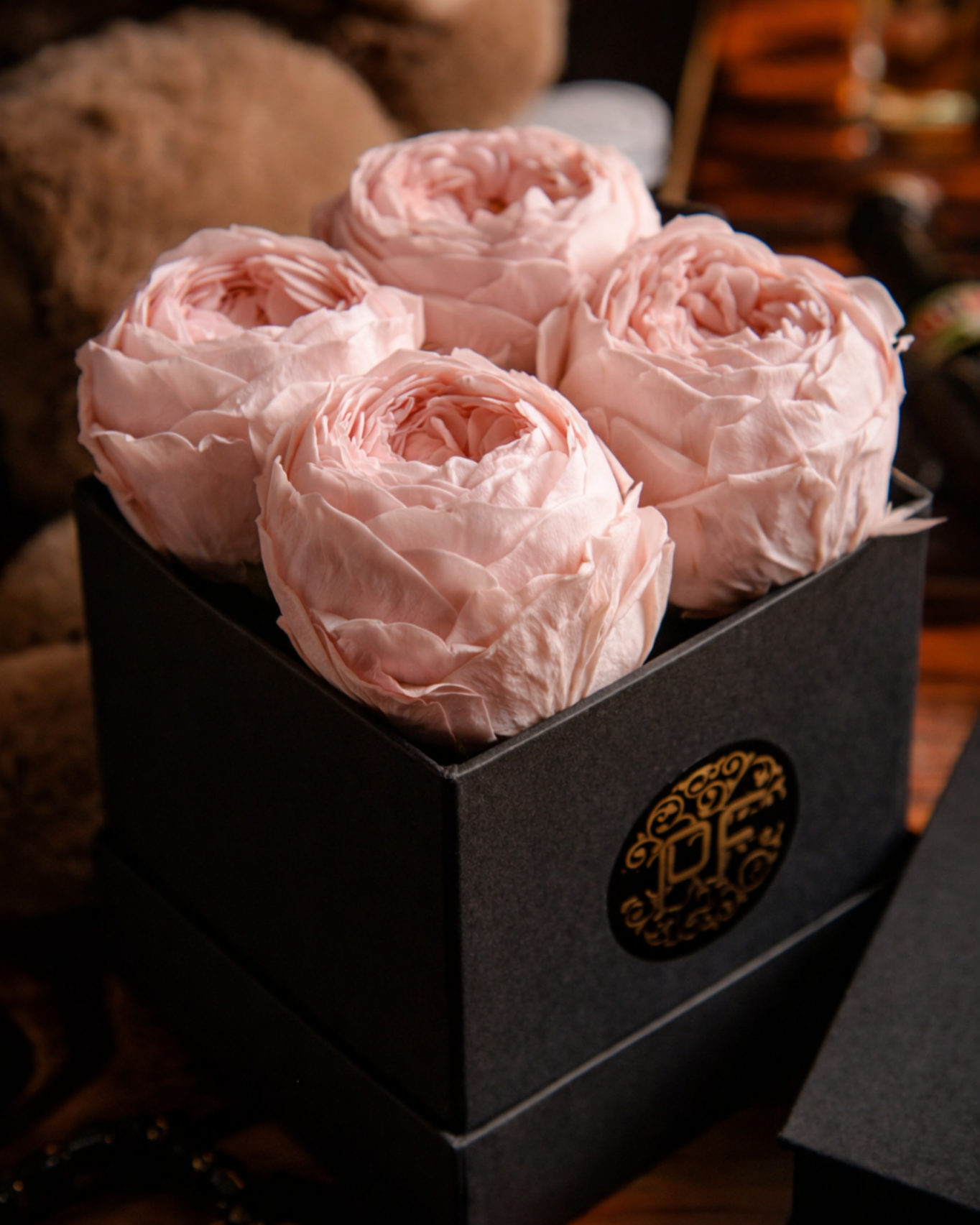 Eternelle Box | 4 Peonias