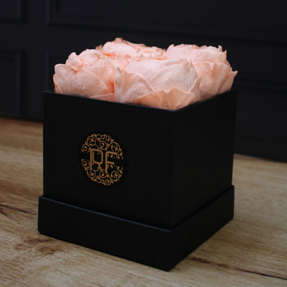Eternelle Box | 4 Peonias