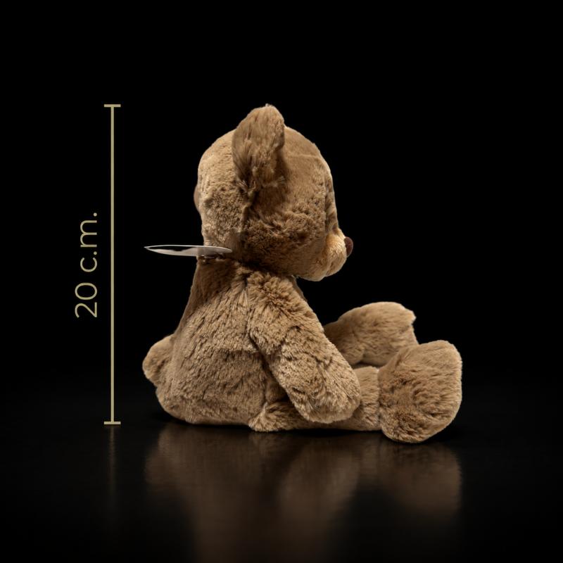 Oso de peluche café clásico para acompañar flores