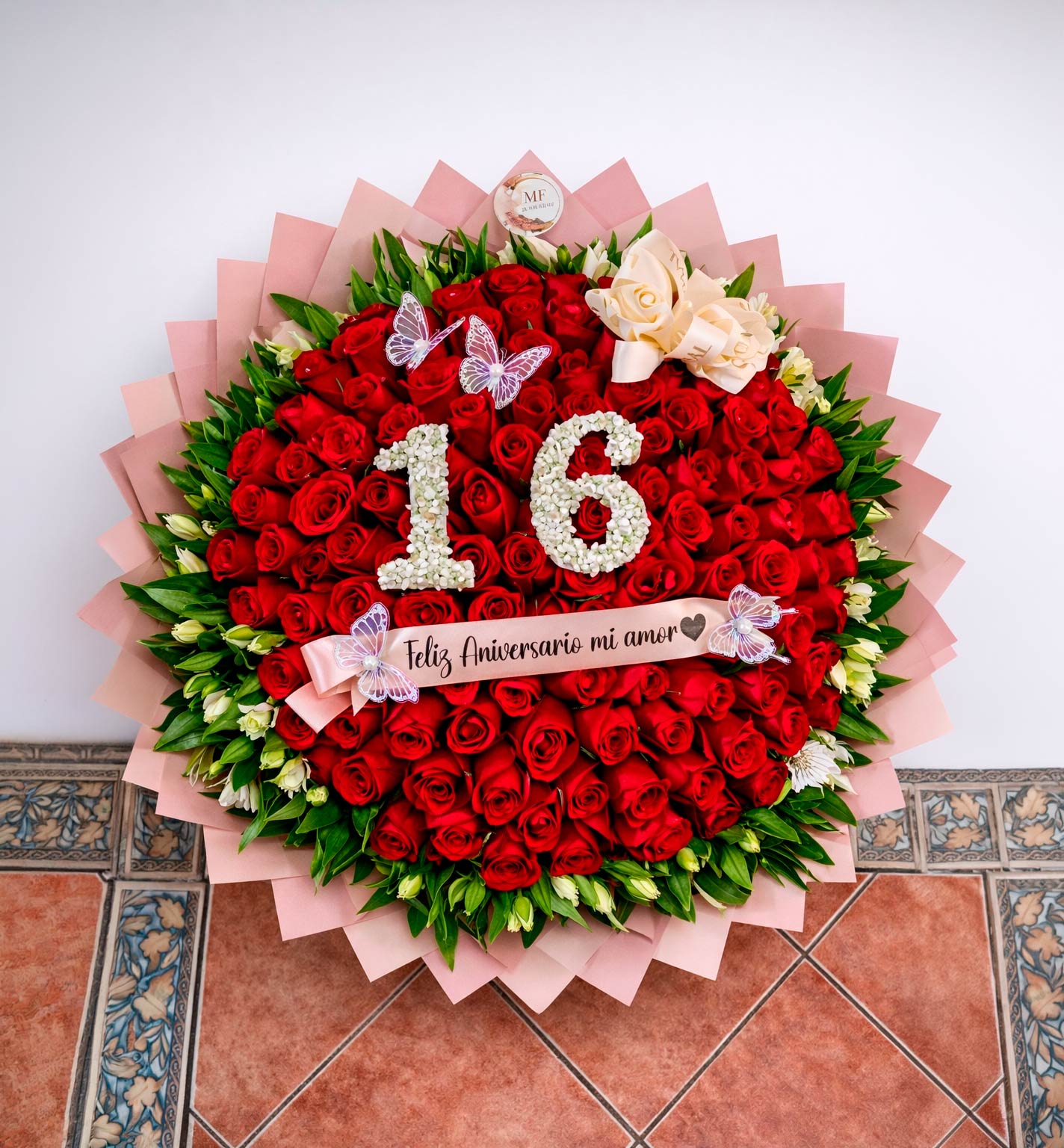 Arreglo Floral 100 Rosas Aniversario - RouxFlowers